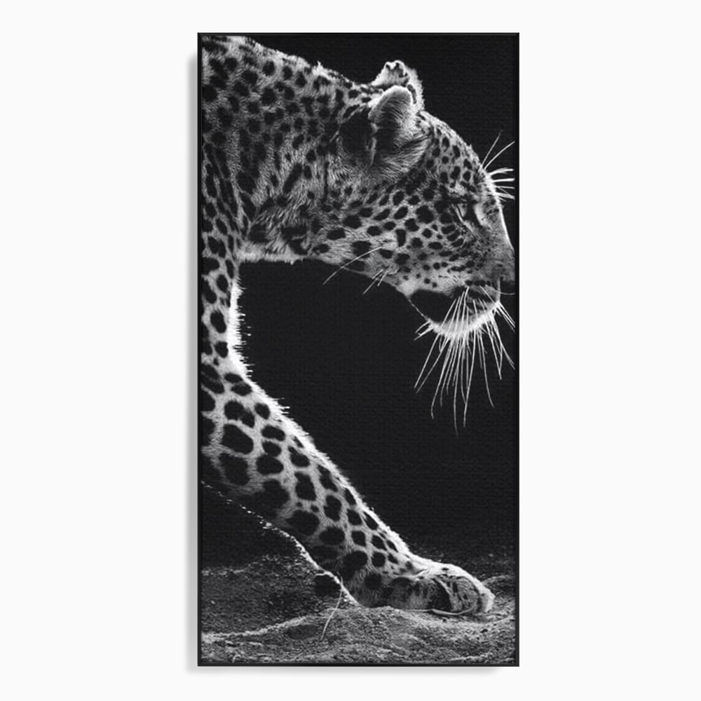 Tablou canvas cu tablou canvas cu leopard in profil, in rama de aluminiu negru